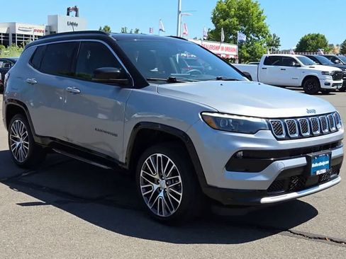 Used 2023 Jeep Compass Limited w/ Elite Group AWD/4WD image 2