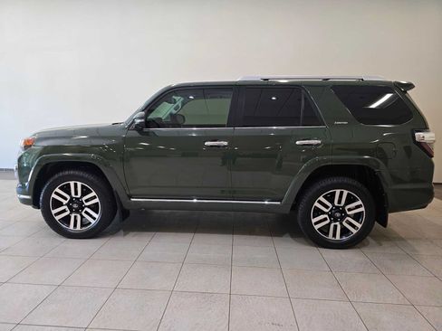 Certified 2022 Toyota 4Runner Limited AWD/4WD image 3