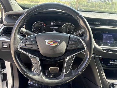 Used 2020 Cadillac XT5 Premium Luxury AWD/4WD image 24