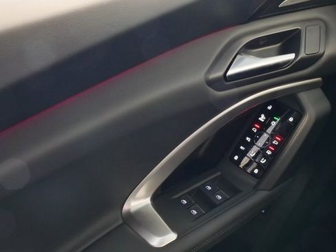 New 2025 Audi Q5 Prestige image 31