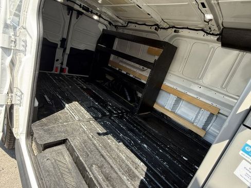 Used 2018 Ford Transit 250 130 Low Roof RWD image 10