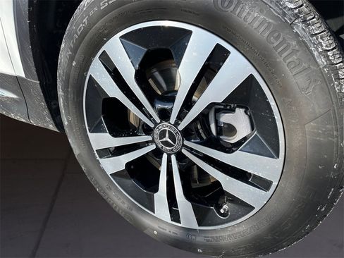 Certified 2025 Mercedes-Benz GLB 250 4MATIC image 14