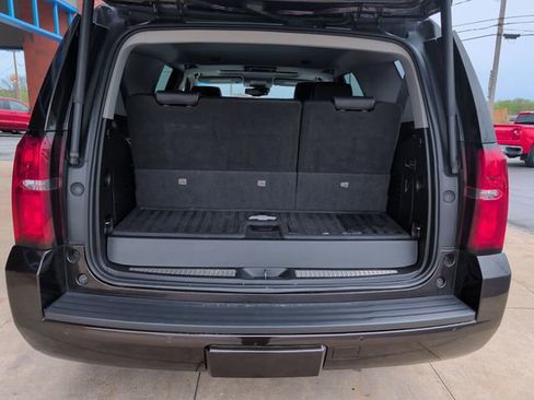 Used 2018 Chevrolet Tahoe LT w/ LT Signature Package AWD/4WD image 22