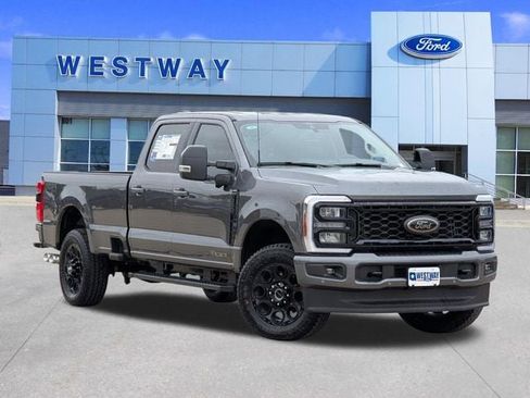 New 2026 Ford F350 Lariat w/ Black Appearance Package AWD/4WD image 38