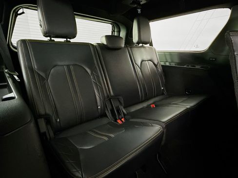 Used 2023 Ford Expedition Max Platinum image 32