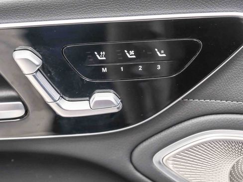 Certified 2024 Mercedes-Benz EQS 580 4MATIC Sedan image 26
