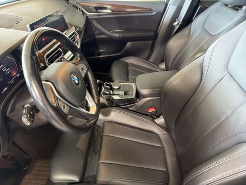 Used 2024 BMW X3 xDrive30i image 3