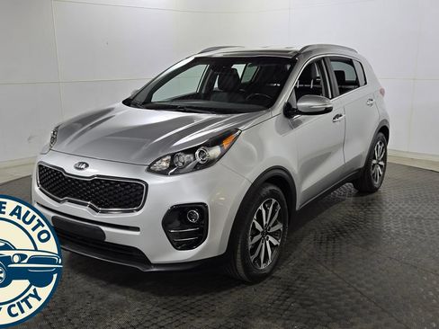 Used 2019 Kia Sportage EX FWD image 3