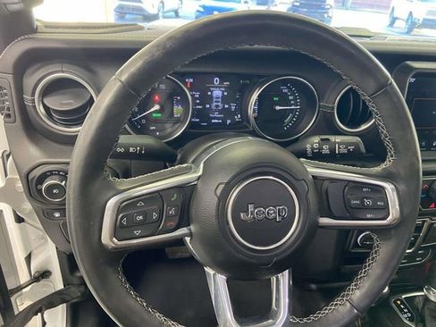 Used 2023 Jeep Wrangler Unlimited Sahara w/ Cold Weather Group image 21