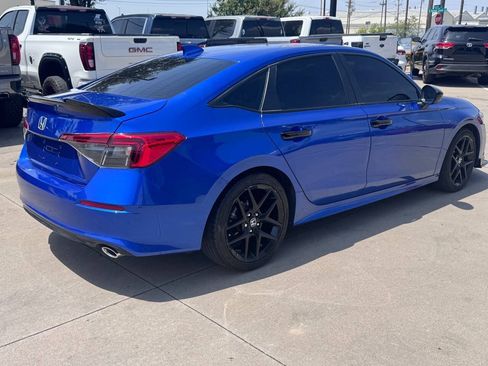 Used 2024 Honda Civic Sport image 5