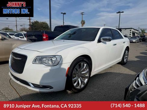 Used 2016 Chrysler 300 C image 1
