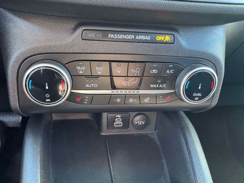Used 2024 Ford Escape Active AWD/4WD image 25