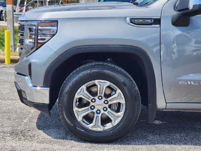 Used 2025 GMC Sierra 1500 SLT RWD image 8