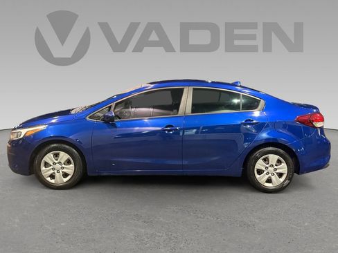 Used 2018 Kia Forte LX image 5