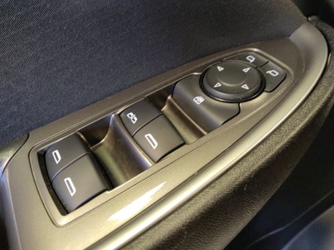 Used 2023 Chevrolet Malibu LT FWD image 27