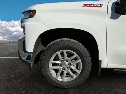 Used 2020 Chevrolet Silverado 1500 LT w/ All-Star Edition image 11