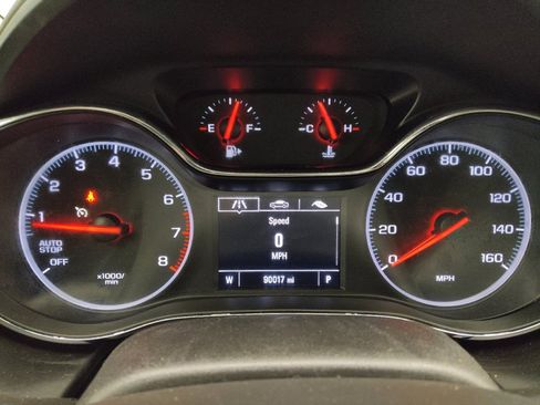 Used 2019 Chevrolet Cruze LT w/ Convenience Package FWD image 23