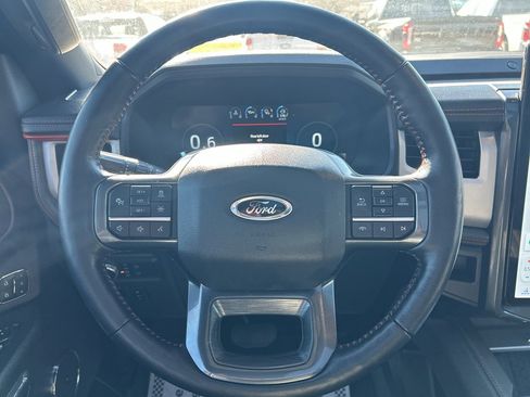 Used 2022 Ford Expedition Timberline image 19