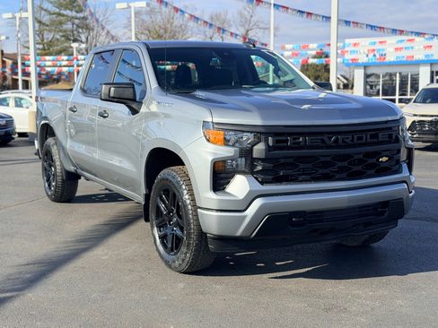 New 2026 Chevrolet Silverado 1500 Custom w/ LPO, Dark Essentials Package image 3