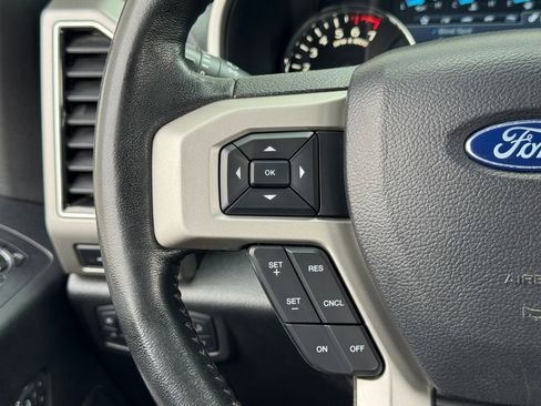 Used 2018 Ford F150 Lariat image 7