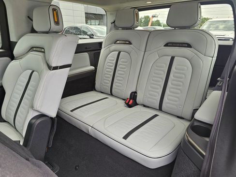Used 2024 Rivian R1S Adventure AWD/4WD image 24