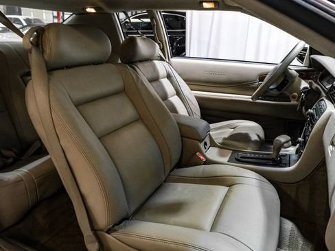 Used 2000 Cadillac Eldorado ESC w/ Comfort/Convenience Pkg image 34