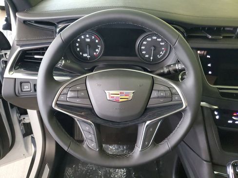 New 2026 Cadillac XT5 Premium Luxury w/ Driver Assist Package FWD image 18