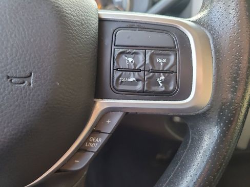 Used 2019 RAM 2500 Big Horn image 28