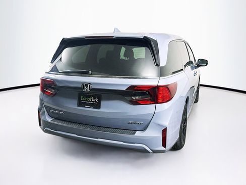 Used 2025 Honda Odyssey Sport-L image 9