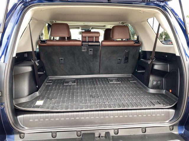 Used 2021 Toyota 4Runner Limited AWD/4WD image 26