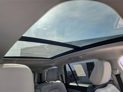 New 2026 Lincoln Aviator Reserve image 33