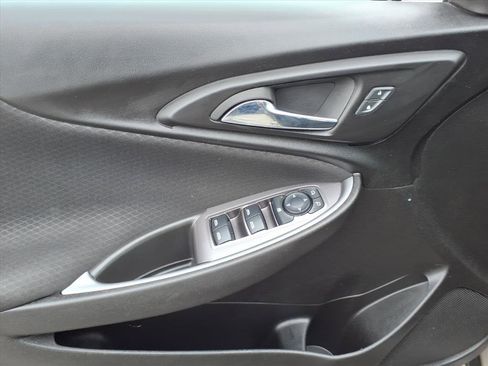 Used 2023 Chevrolet Malibu LT image 9