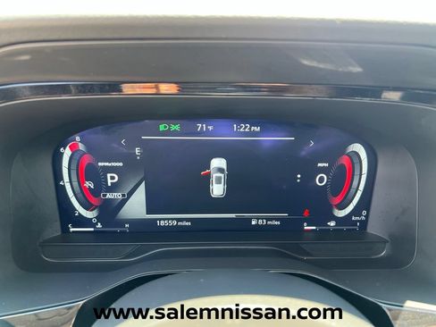 Used 2025 Nissan Pathfinder Platinum w/ Cargo Package AWD/4WD image 14