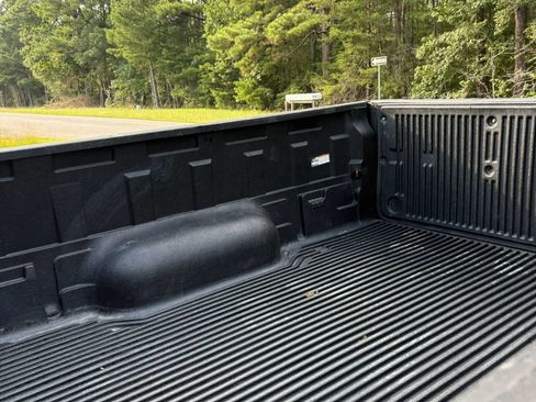 Used 2014 Toyota Tundra SR5 AWD/4WD image 16
