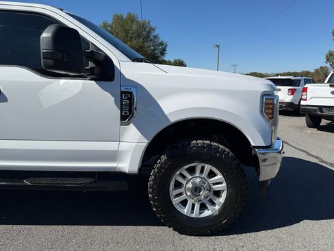 Used 2019 Ford F250 XLT w/ XLT Value Package image 37