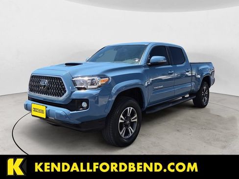 Used 2019 Toyota Tacoma TRD Sport w/ Technology Package RWD image 1