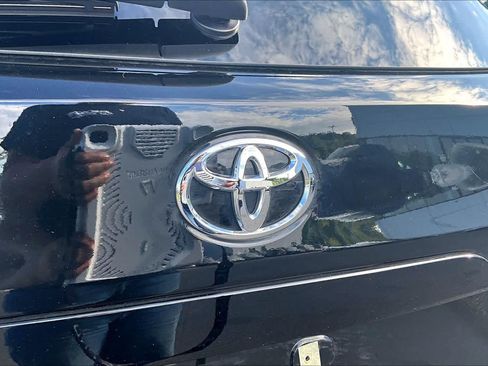 Certified 2026 Toyota Corolla Cross LE w/ Moonroof Package AWD/4WD image 31