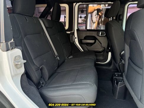 Used 2021 Jeep Wrangler Unlimited Sport AWD/4WD image 36