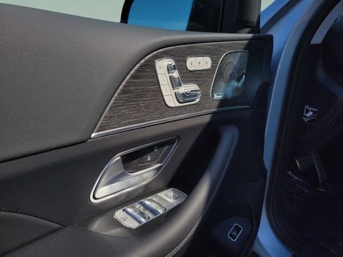 New 2026 Mercedes-Benz GLS 450 4MATIC image 26