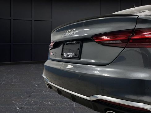 Used 2022 Audi S5 Premium Plus w/ Premium Plus Package image 35