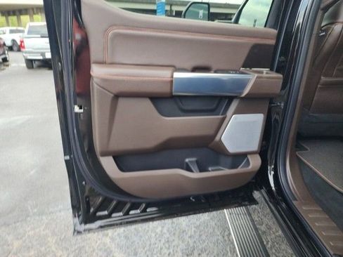 New 2025 Ford F250 King Ranch w/ Chrome Package image 31