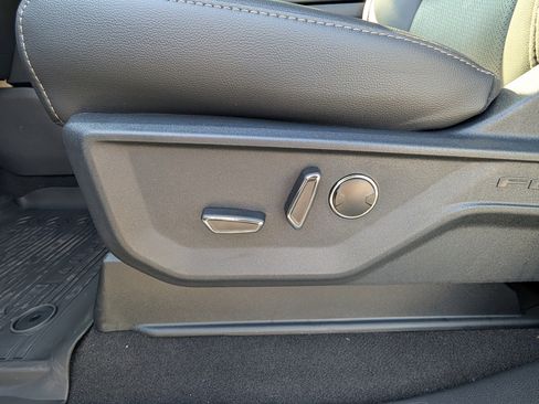 New 2025 Ford F150 Lariat w/ Equipment Group 502A High image 19