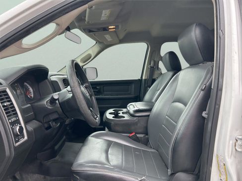 Used 2021 RAM 1500 Tradesman image 9