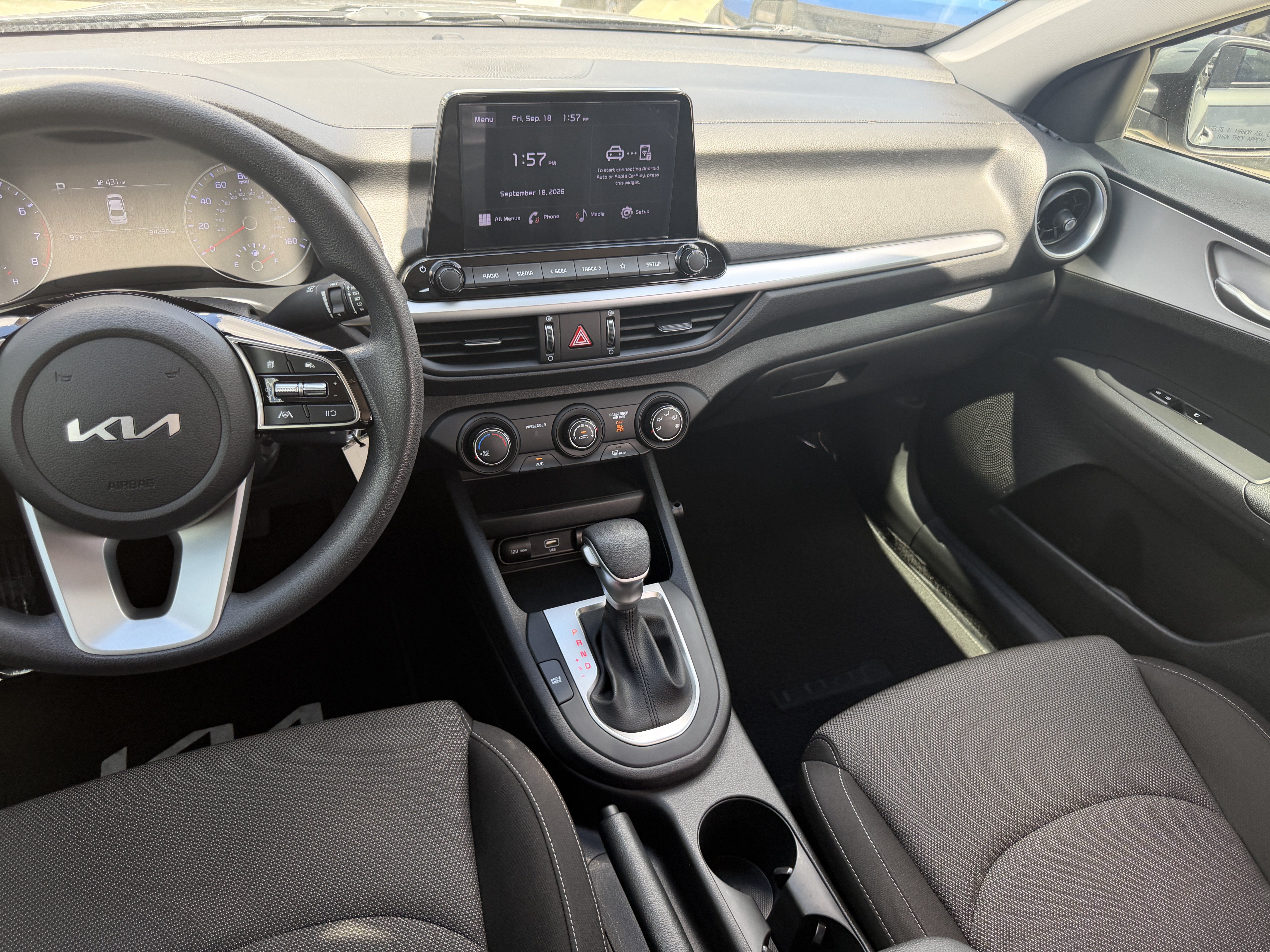 Certified 2023 Kia Forte LXS w/ LXS Technology Package FWD image 17