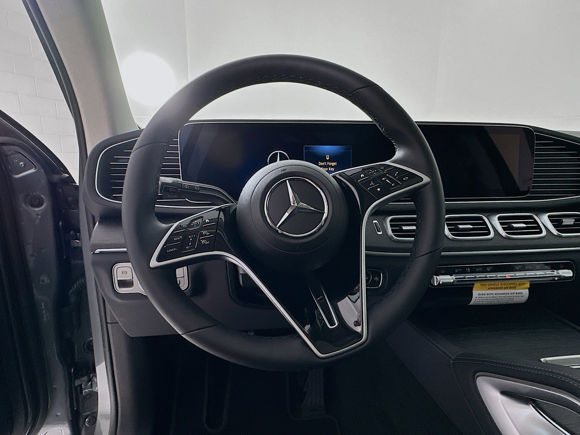 New 2026 Mercedes-Benz GLE 450 4MATIC image 12