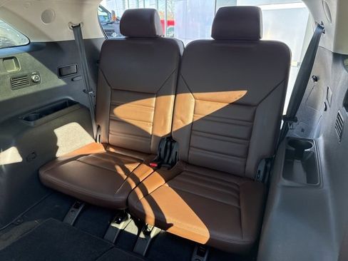 Used 2020 Kia Sorento SX image 32
