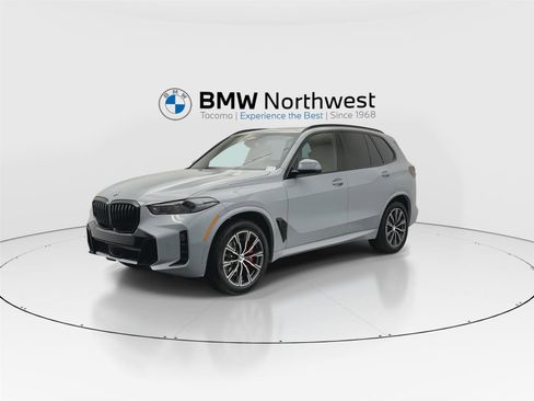 New 2026 BMW X5 xDrive40i w/ M Sport Package image 9