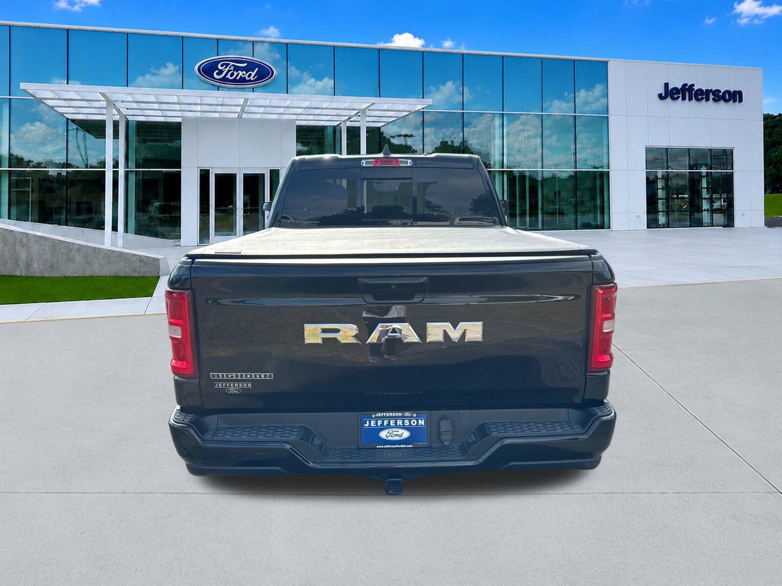 Used 2025 RAM 1500 Big Horn RWD image 6