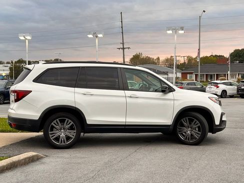 Used 2022 Honda Pilot Sport image 12
