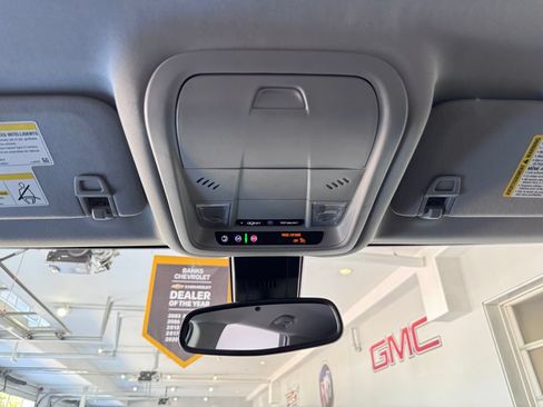Certified 2024 GMC Terrain SLE w/ Elevation Edition AWD/4WD image 25